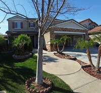 Building Photo - Beauty in the Details - 3 Bedroom / 2.5 Bathroom Home in Perris