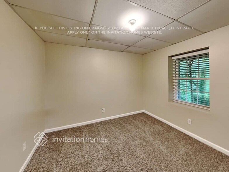 Building Photo - 434 Julie Anne Way