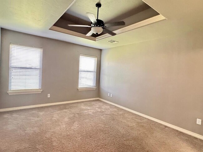 Building Photo - 8109 NW 160th Terrace