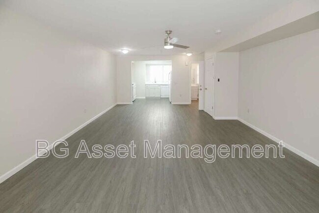 Building Photo - 701 San Pablo Ave