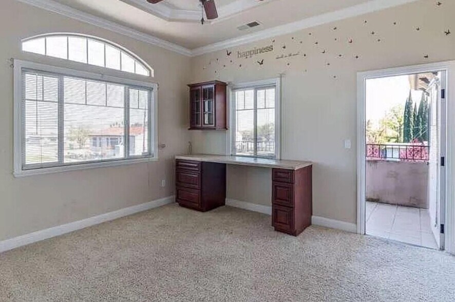 Building Photo - 5590 W Grant Line Rd