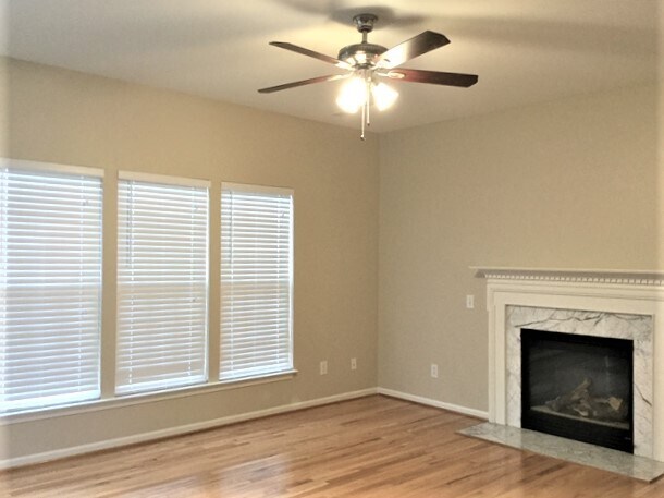 Building Photo - 25 Bellows Falls Drive