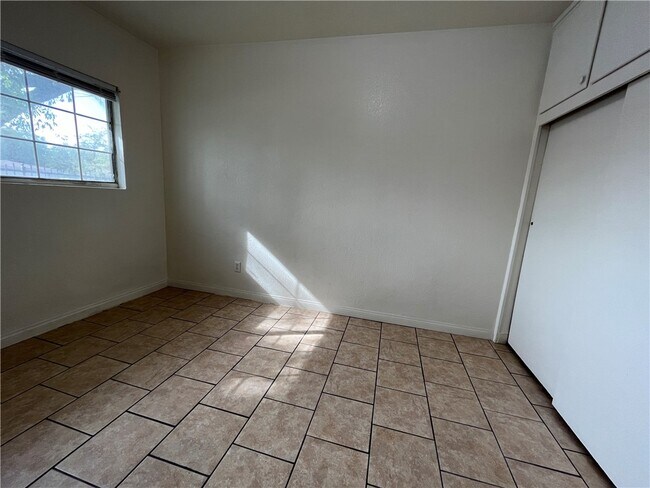 Building Photo - 6098 10th St