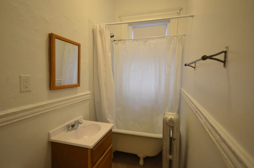 Building Photo - 15 Walbridge St