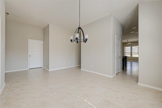 Building Photo - 8402 Coral Cove Pass Ln