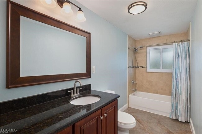 Building Photo - 1380 Sunbury Dr