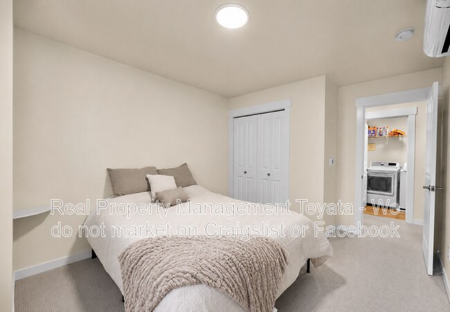 Building Photo - 4228 Braeburn Ln