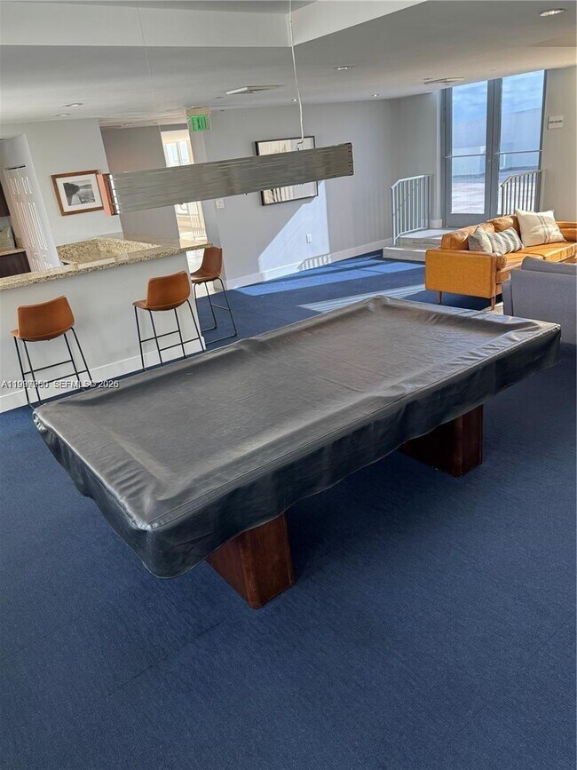 Building Photo - 140 S Dixie Hwy