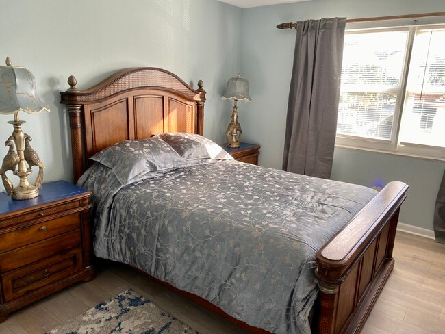 Building Photo - 1770 E Las Olas Blvd