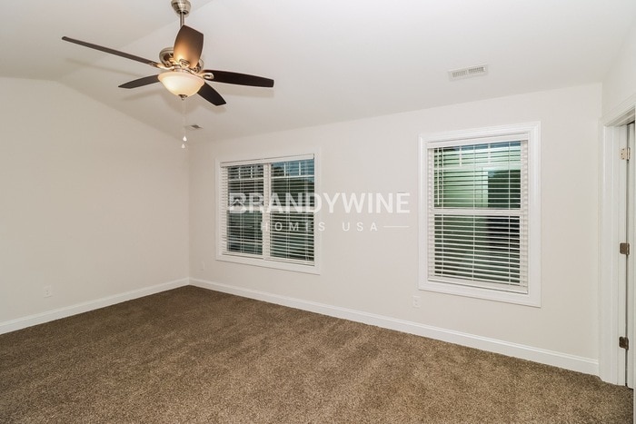 Building Photo - 281 Southcircle Dr NW