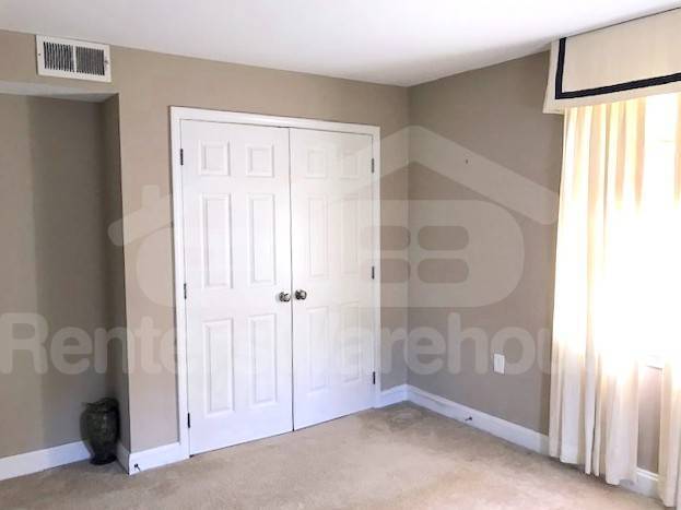 Building Photo - 6813 Bellona Ave