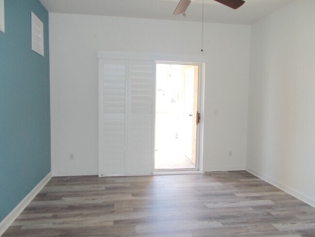 Building Photo - Beautiful 1-Bedroom Condo in Prime Bella V...