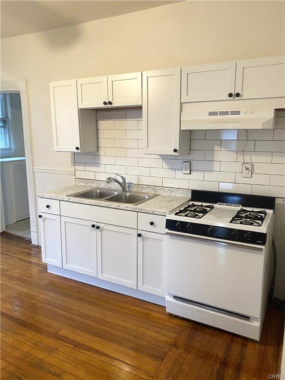 Building Photo - 412 Douglas St