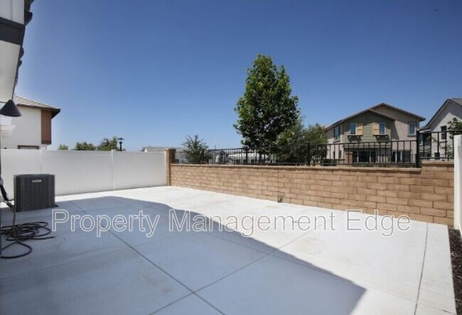 Building Photo - 30183 Sunset Pier Dr