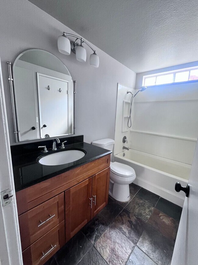 Building Photo - Colton Home in Cooley Ranch w/ Gardener Included