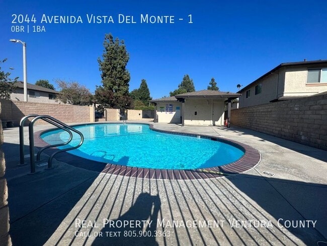 Building Photo - 2044 N Avenida Vista Del Monte