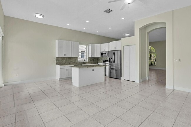 Building Photo - 1688 NW 144th Way