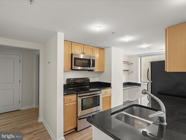 Building Photo - 1225 13th St NW
