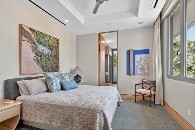 Building Photo - 17534 Los Morros