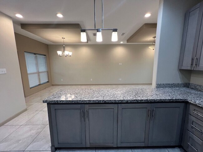 Building Photo - THE DORADO CONDOMINIUMS