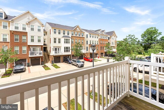 Building Photo - 25222 Briargate Terrace