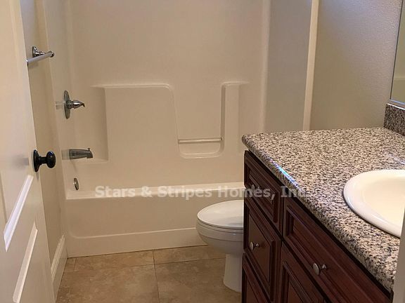 Building Photo - 47 Redeemers Loop