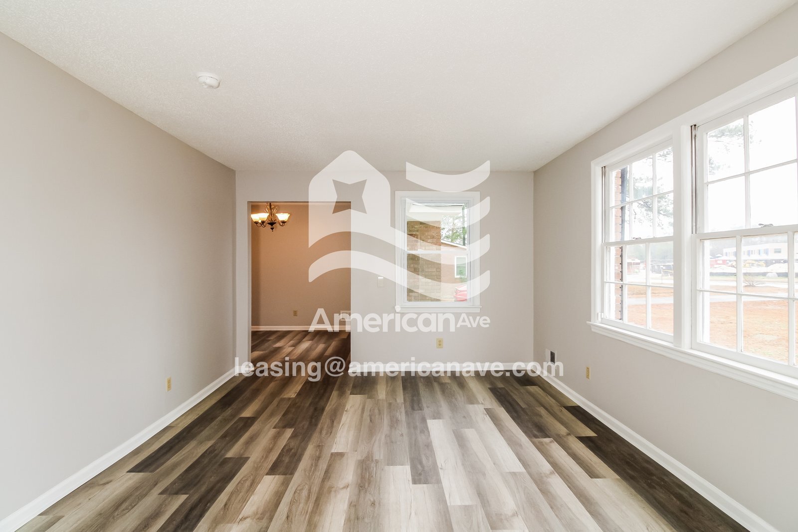 Building Photo - 9574 Windsor Lake Blvd