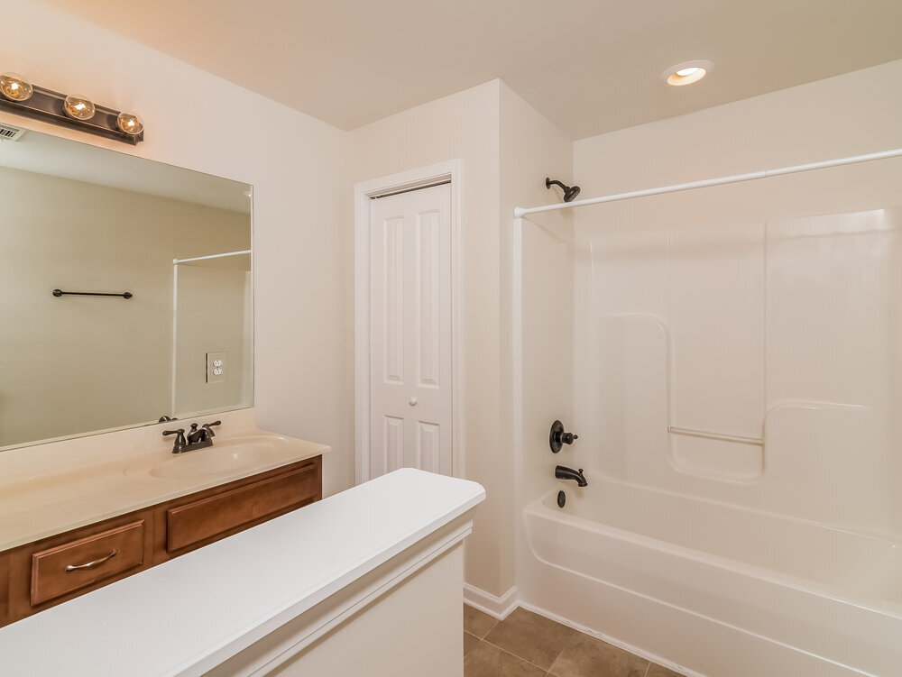 Building Photo - 3605 Jerry Anderson Dr