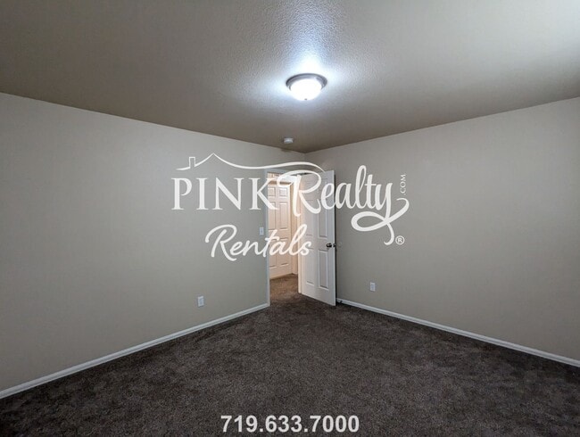 Building Photo - 6295 Laurel Grass Range Trail