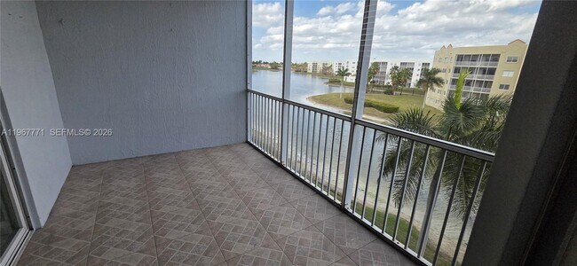 Building Photo - 10700 NW 66th St