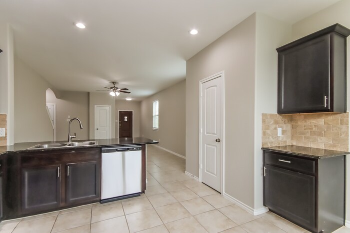 Building Photo - 9026 Sweet Blue Jasmine Ln