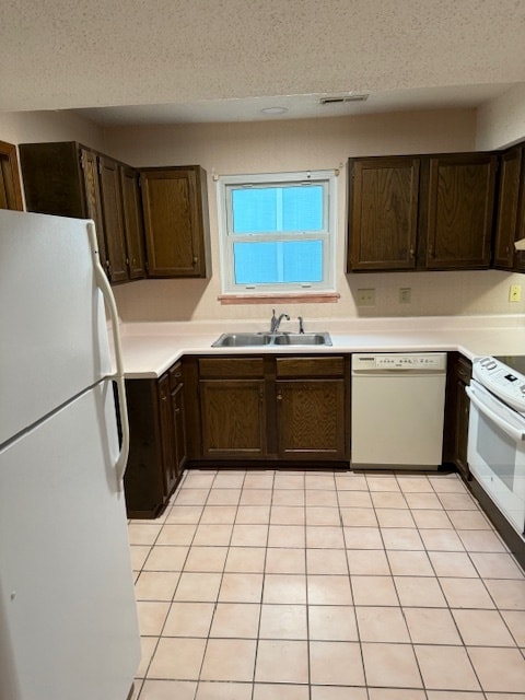 Building Photo - 2416 Sequoia Ct