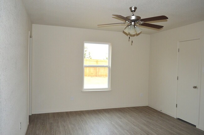 Building Photo - 5709 Rustler Dr