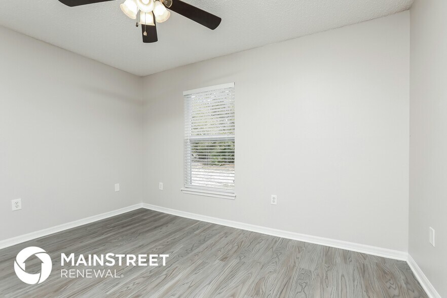 Building Photo - 2708 Derby Dr