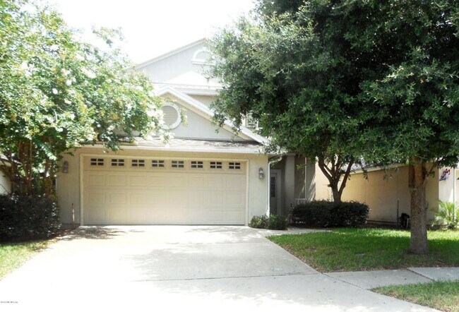 Primary Photo - Charming 3 bedroom, 2.5 bath home in Oakle...