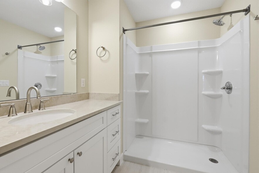 Building Photo - 216 S Florida Ave