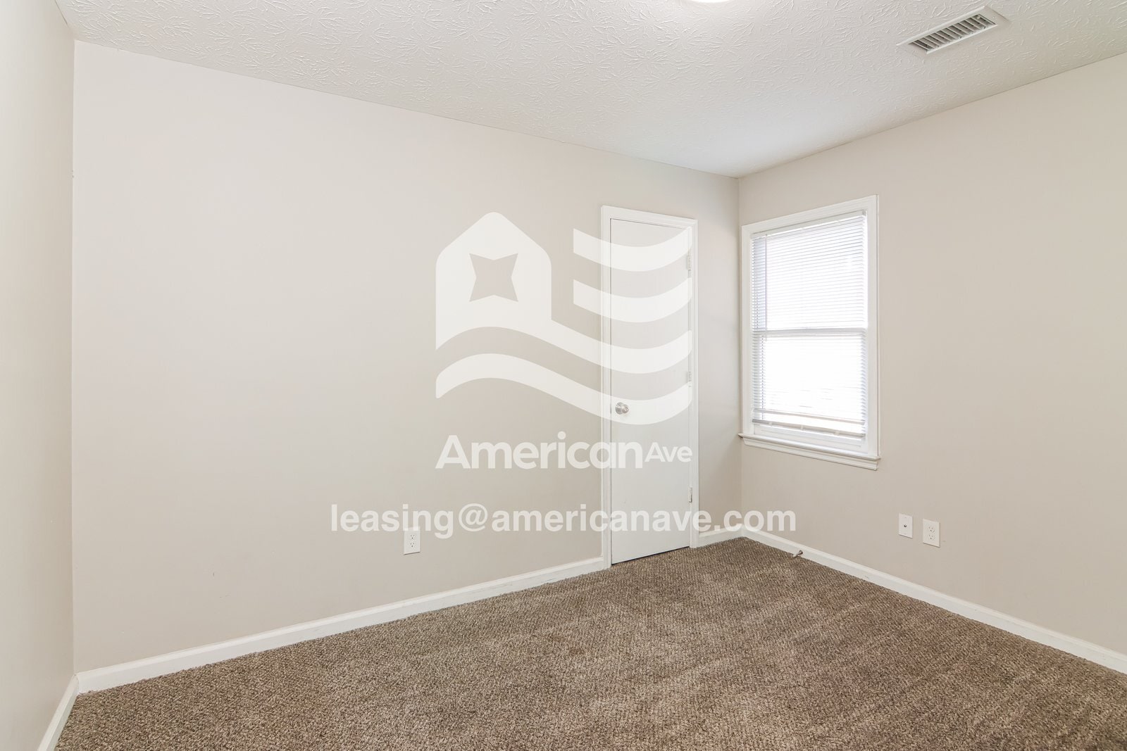 Building Photo - 5828 Cameo Ct