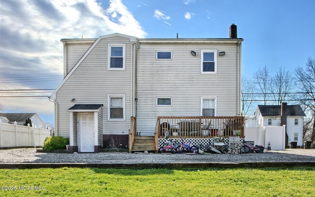 Building Photo - 46 Amboy Rd