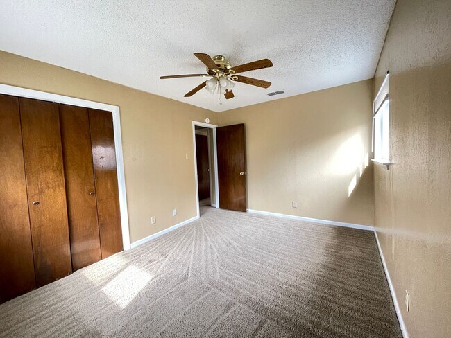 Building Photo - 3-Bedroom House for Rent in Killeen