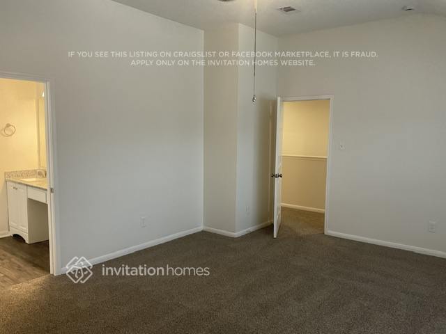 Building Photo - 1802 Oak Valley Dr