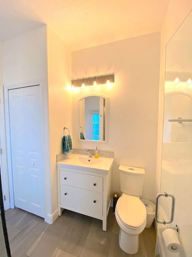 Building Photo - Lake Nona Pool Home for Rent 4bed 3 bath