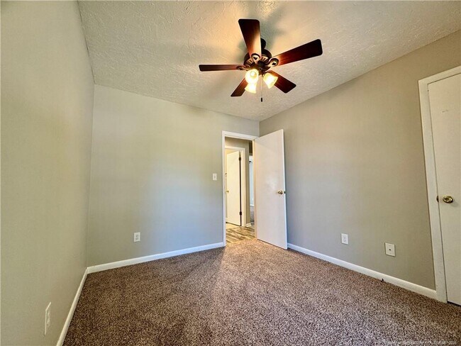 Building Photo - 3323 Balero Ct