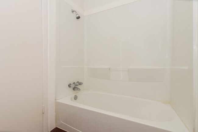 Building Photo - 5139 Wickview Ln