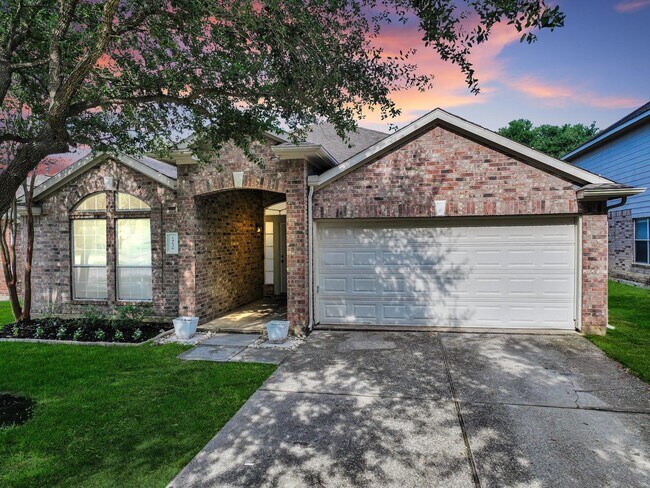 Building Photo - 14626 Gervaise Dr