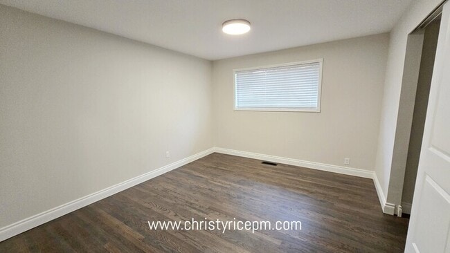 Building Photo - 1815 116th Ave NE