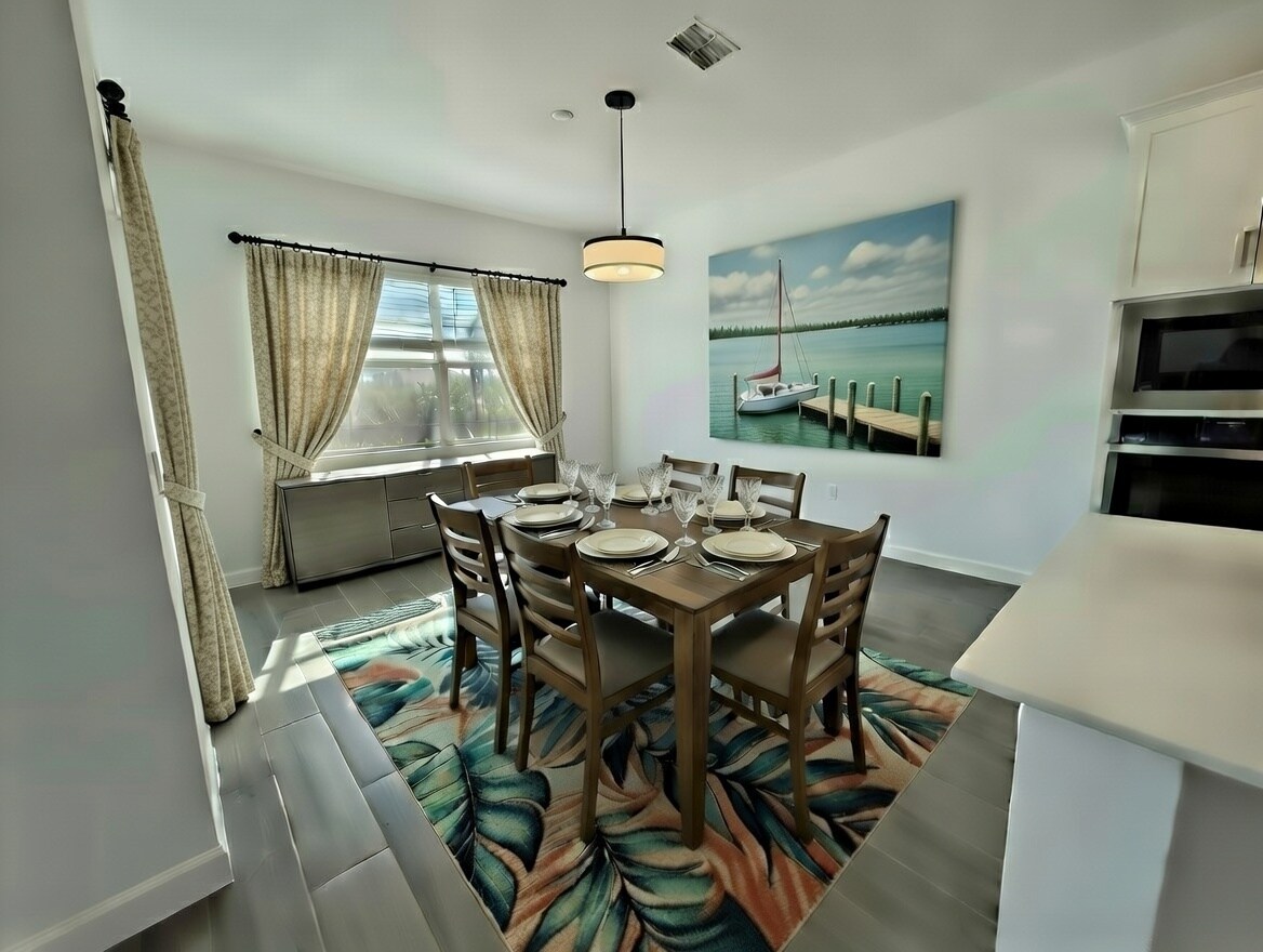 Furnished breakfast nook example - 8006 Lakes Edge Ln