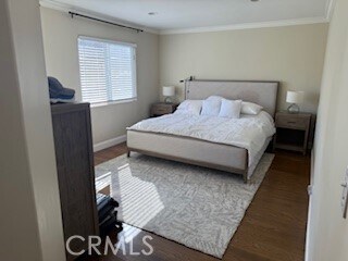 Building Photo - 848 Calle de Arboles