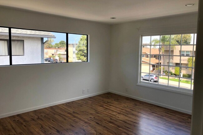 Primary Bedroom - 1460 Manhattan Beach Blvd
