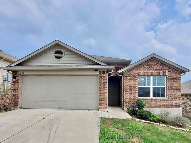 Building Photo - 6001 Roderick Dr