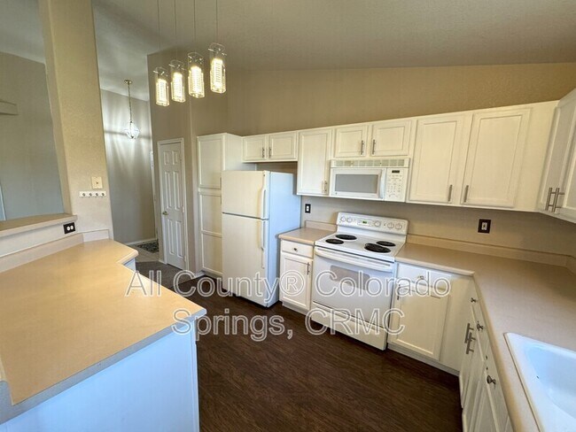 Building Photo - 3975 Rivera Grv